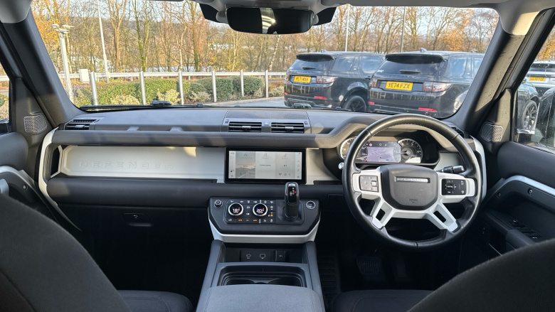 Land Rover Defender 2.0 D200 110 5dr Auto Diesel Estate